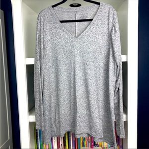 Lane Bryant Gray Long Sleeve Top Size 18/20 (Item #272)
